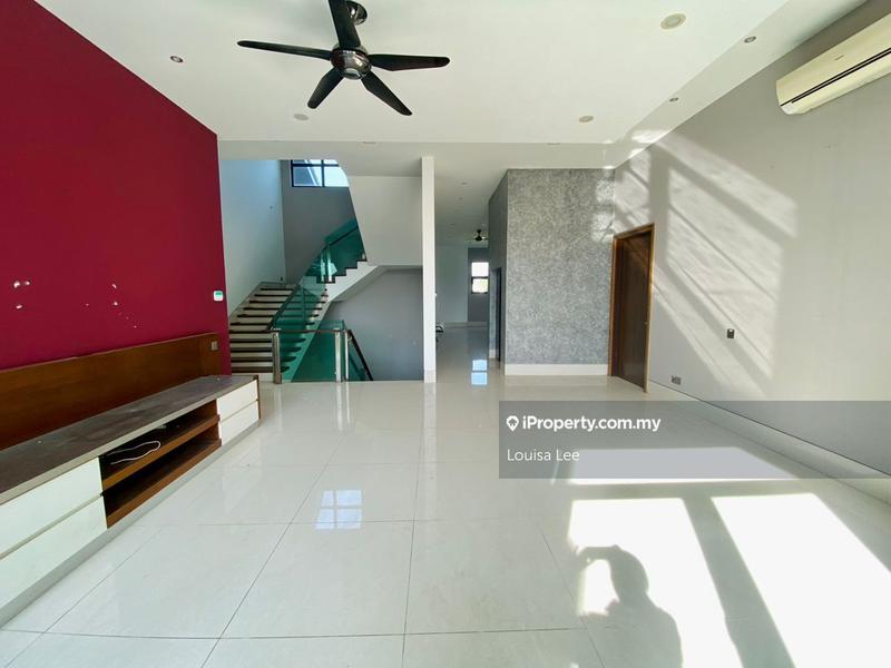 Bungalow House for Sale in Kota Kemuning, Shah Alam by Louisa Lee - iProperty.com.my