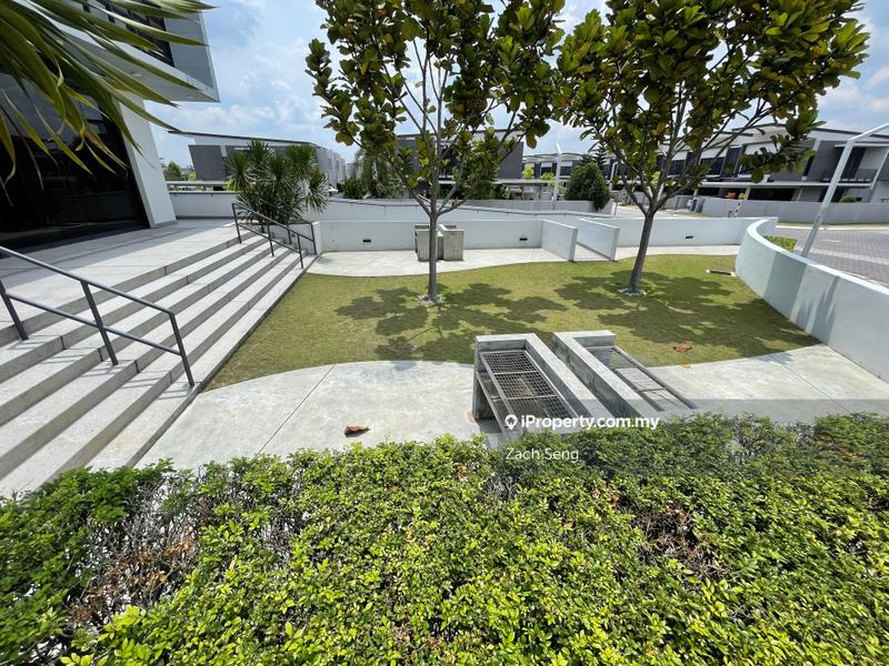 2-storey Terraced House for Sale in Kajang East precinct 2, Semenyih by Zach Seng - iProperty.com.my