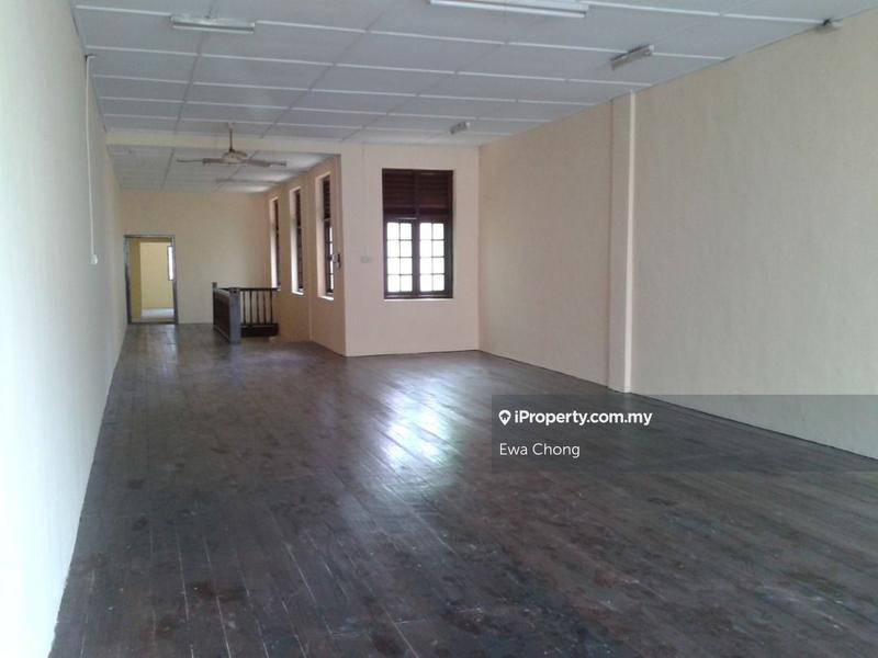 For Rent - Commercial 2-Story Shop House, Suitable for Cafe or Light Bar Business