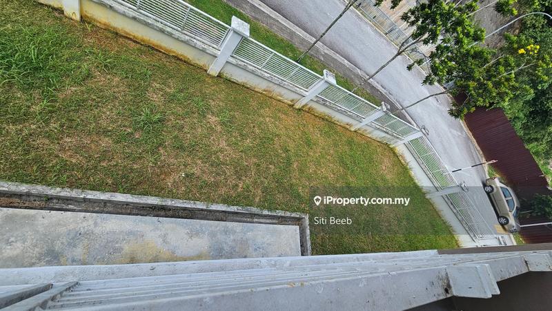 Rumah Berkembar untuk Dijual di Bukit Bandaraya, Shah Alam oleh Siti Beeb - iProperty.com.my