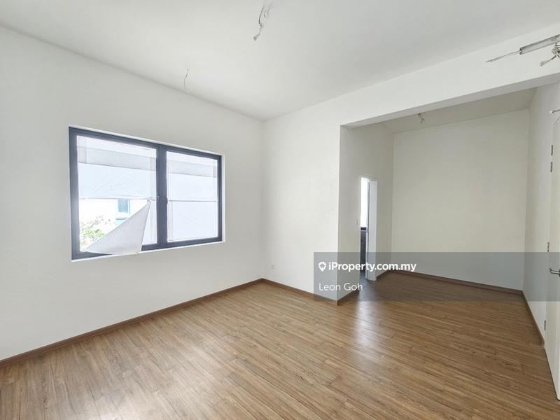 Rumah Berangkai 3 Tingkat untuk Dijual di Twentyfive7, Tanjong Duabelas oleh Leon Goh - iProperty.com.my