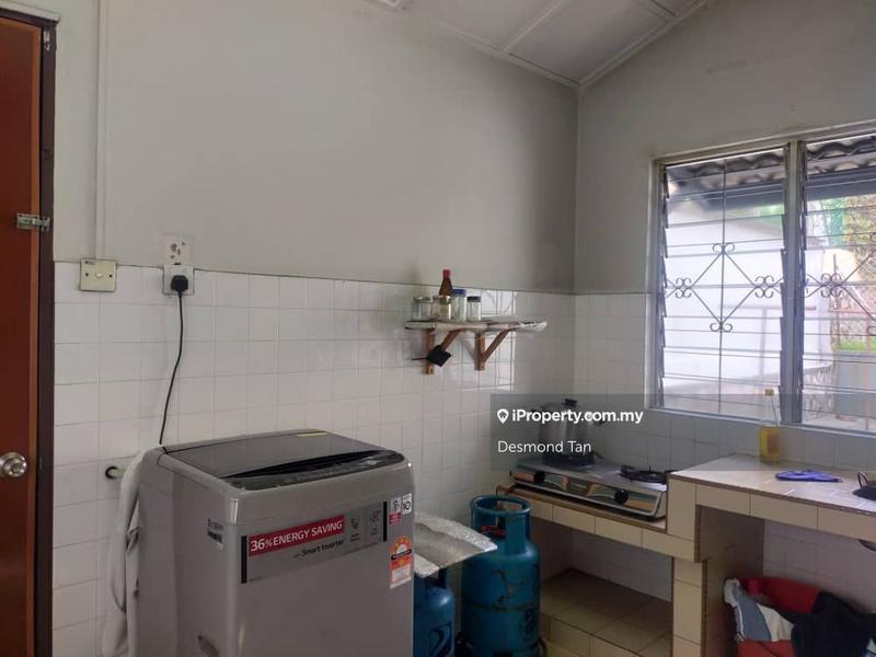 Semi-Detached House for Sale in Damansara Jaya, Petaling Jaya by Desmond Tan - iProperty.com.my
