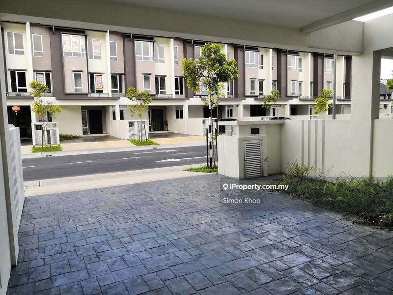 3-storey Terraced House for Sale in Telok Panglima Garang, Selangor by Simon Khoo - iProperty.com.my