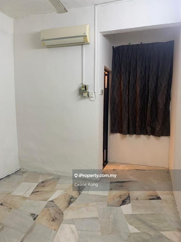 Rumah Bandar untuk Dijual di Taman Bukit Teratai, Ampang oleh Celine Kong - iProperty.com.my