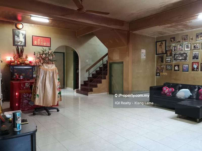 2-storey Terraced House for Sale in Puteri Wangsa, Ulu Tiram by Kkay Lee - iProperty.com.my