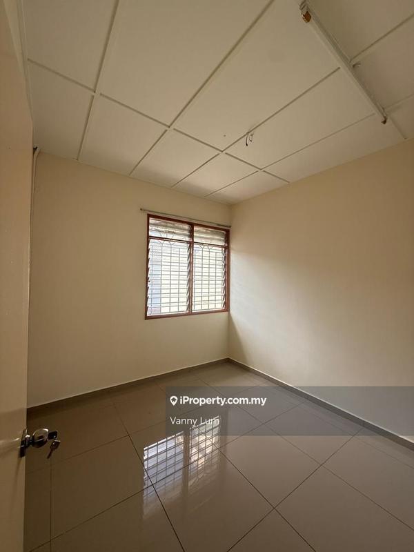 Rumah Berangkai 2 Tingkat untuk Dijual di Puchong, Puchong Perdana oleh Vanny Lum - iProperty.com.my