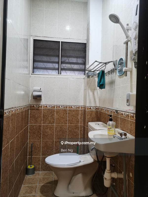 Rumah Berangkai 2 Tingkat untuk Dijual di Kampung Gombak Indah, Batu Caves oleh Ben Ng - iProperty.com.my