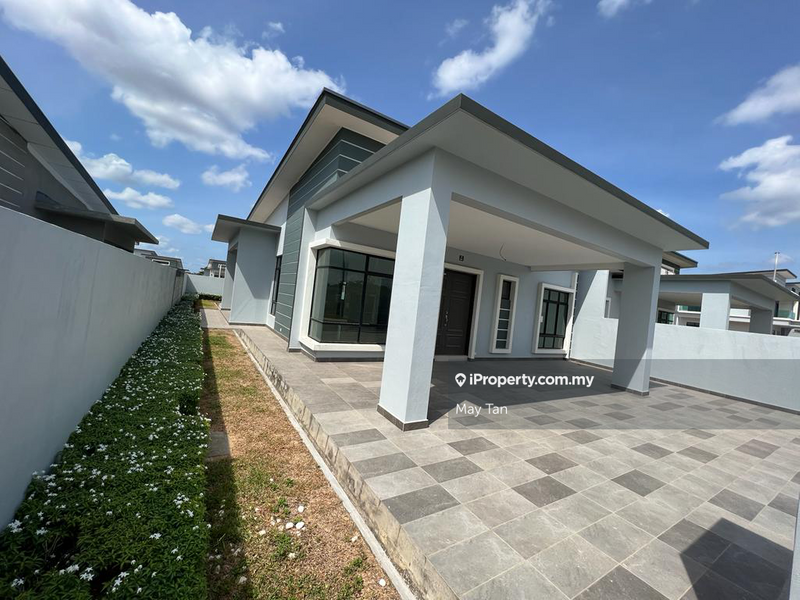 Semi-Detached House for Sale in Taman Setia Mutiara, Kluang by May Tan - iProperty.com.my