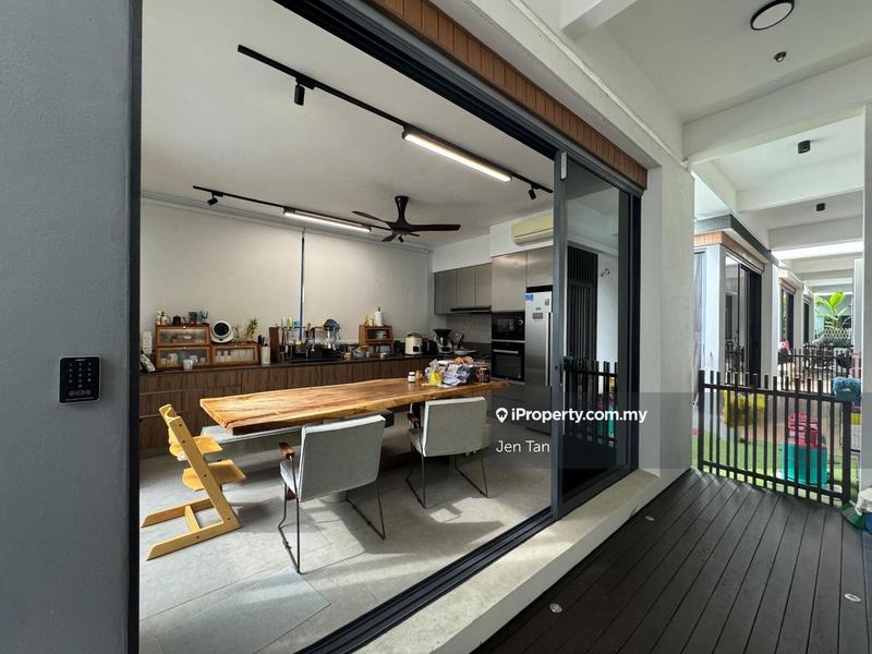 Rumah Teres 2-Tingkat untuk Dijual di Eco Sanctuary, Telok Panglima Garang oleh Jen Tan - iProperty.com.my