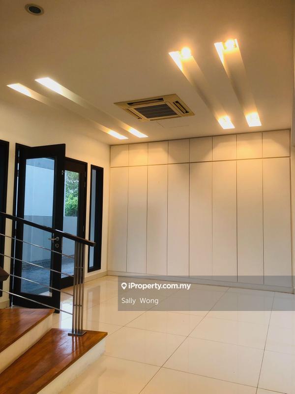 Bungalow House for Sale in Seputeh, Kuala Lumpur by Sally Wong - iProperty.com.my