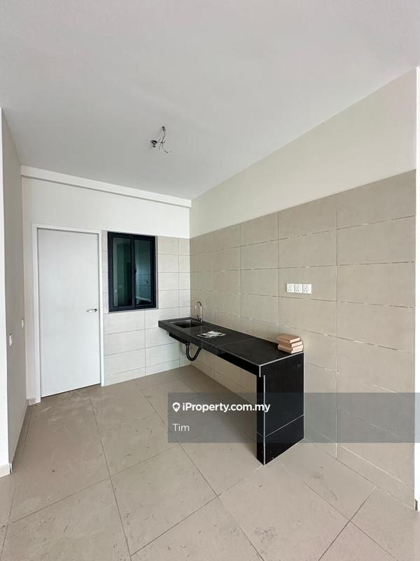 Service Residence for Sale in Ong Kim Wee Residence by Tim - iProperty.com.my