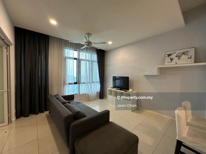 Service Residence untuk Dijual di Tropicana Avenue oleh Joan Chan - Living Room - iProperty.com.my