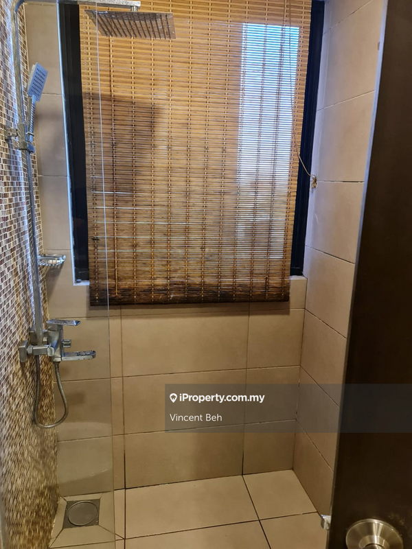Residensi Servis untuk Dijual di D'Latour oleh Vincent Beh - iProperty.com.my