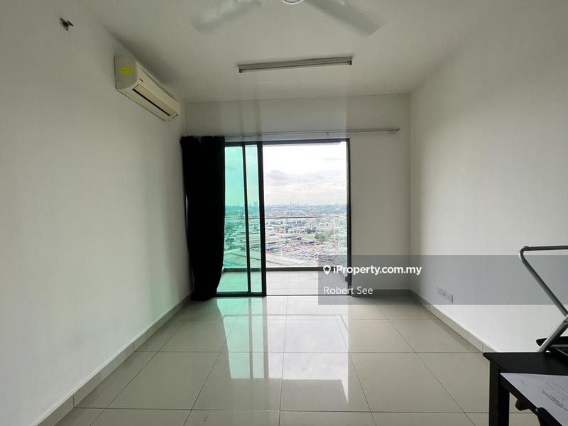 Service Residence for Sale in Univ 360 Place by Robert See - iProperty.com.my