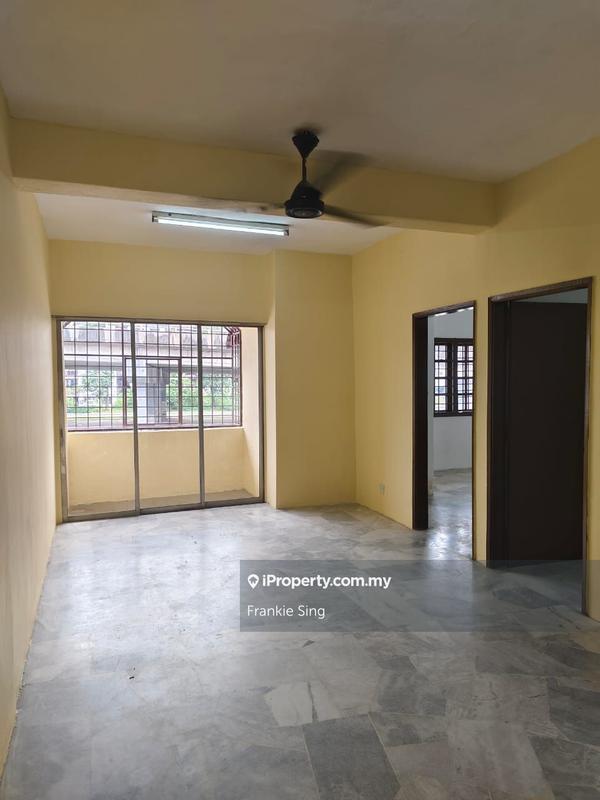 For Rent - Taman Daya Shop Apartment