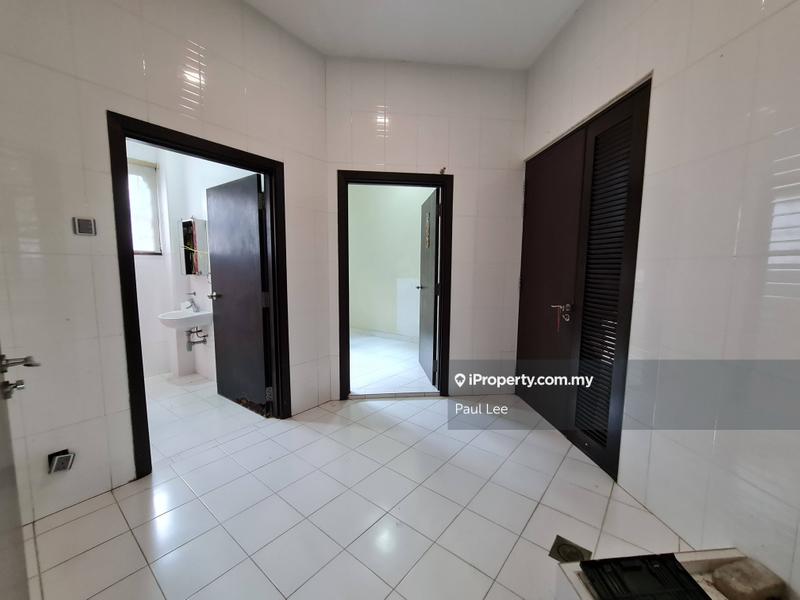 Bungalow House untuk Dijual di Taman Yarl, Jalan Klang Lama (Old Klang Road) oleh Paul Lee - iProperty.com.my