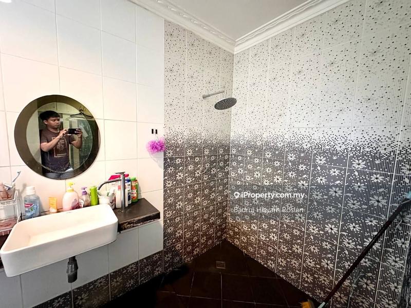 Banglo untuk Dijual di Taman Bangi Villa, Bangi oleh Badrul Hisyam Roslan - iProperty.com.my