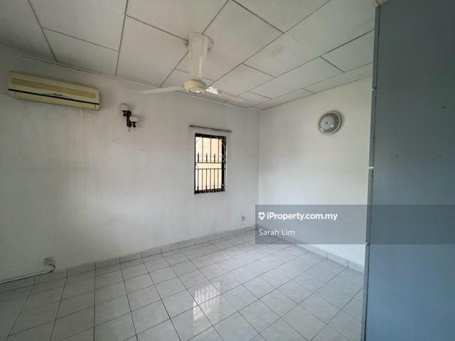 Bungalow House for Sale in Taman Bandaraya, Bangsar by Sarah Lim - iProperty.com.my