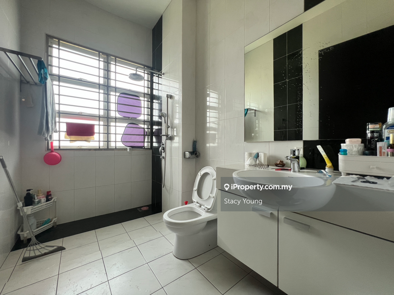 Bungalow House for Sale in Bandar Mahkota Cheras, Cheras by Stacy Young - iProperty.com.my