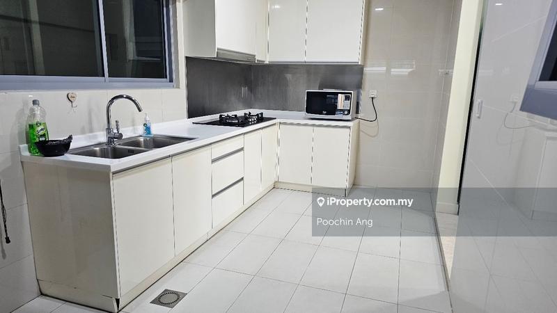 Condominium for Sale in Hampshire Residences by Poochin Ang - iProperty.com.my