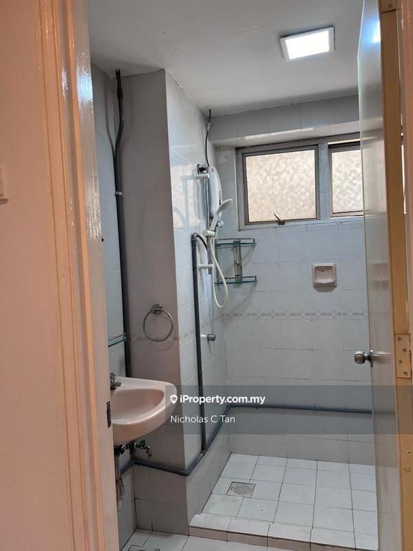 Condominium for Sale in Pantai Panorama Condominiums by Nicholas C Tan - iProperty.com.my