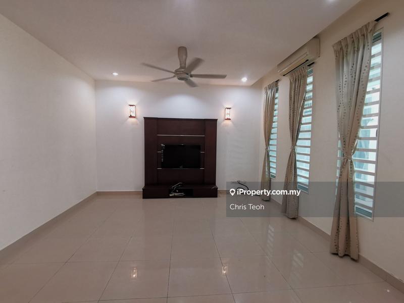 3-storey Terraced House for Sale in Bayan Lepas, Sungai Ara by Chris Teoh - iProperty.com.my