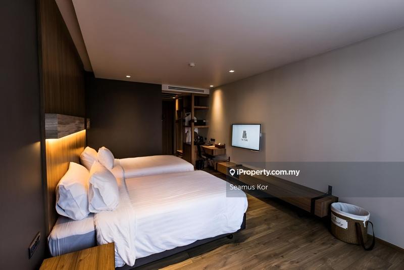 For Sale - ⭐ 4 star ⭐ Shopping Mall (100% occupied) ⭐ RM298psf ⭐ 258 rooms ⭐