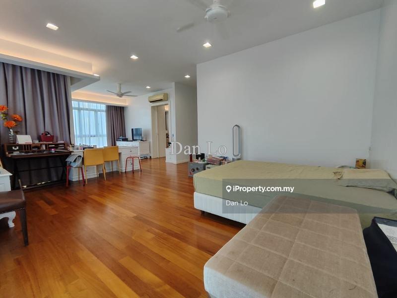 For Sale - Zehn Bukit Pantai