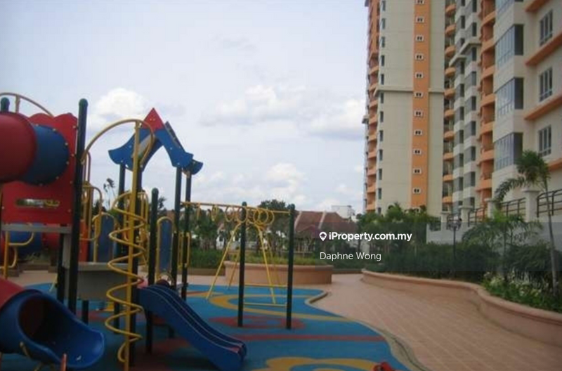 Kondominium untuk Dijual di Dynasty Garden Condominium oleh Daphne Wong - iProperty.com.my