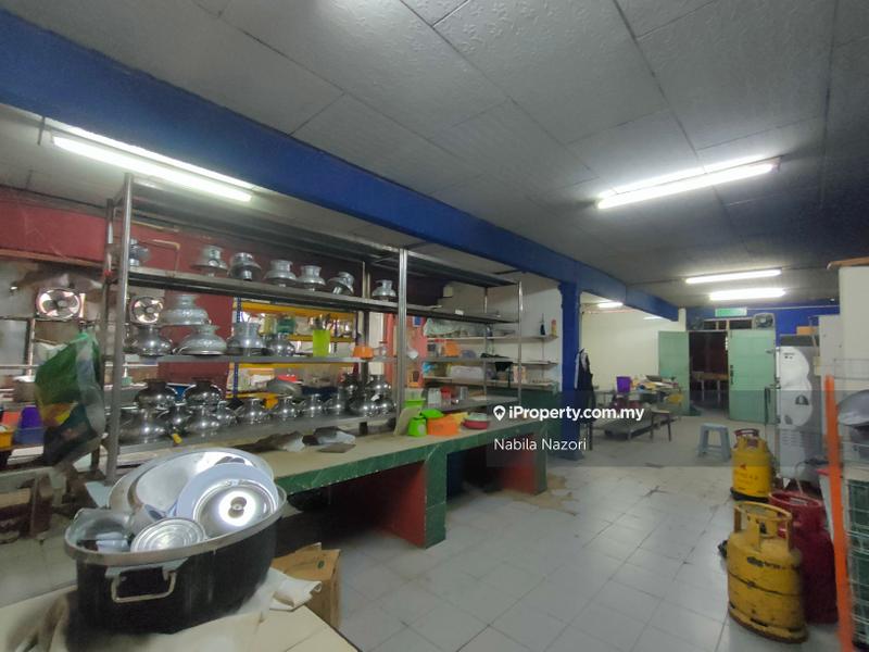 Kedai untuk Dijual di Berek 12, Kota Bharu oleh Nabila Nazori - iProperty.com.my
