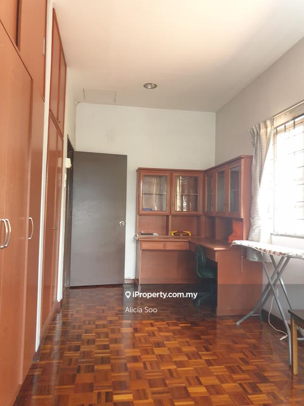 Rumah Teres 2-Tingkat untuk Dijual di Bukit Rahman Putra, Sungai Buloh oleh Alicia Soo - iProperty.com.my