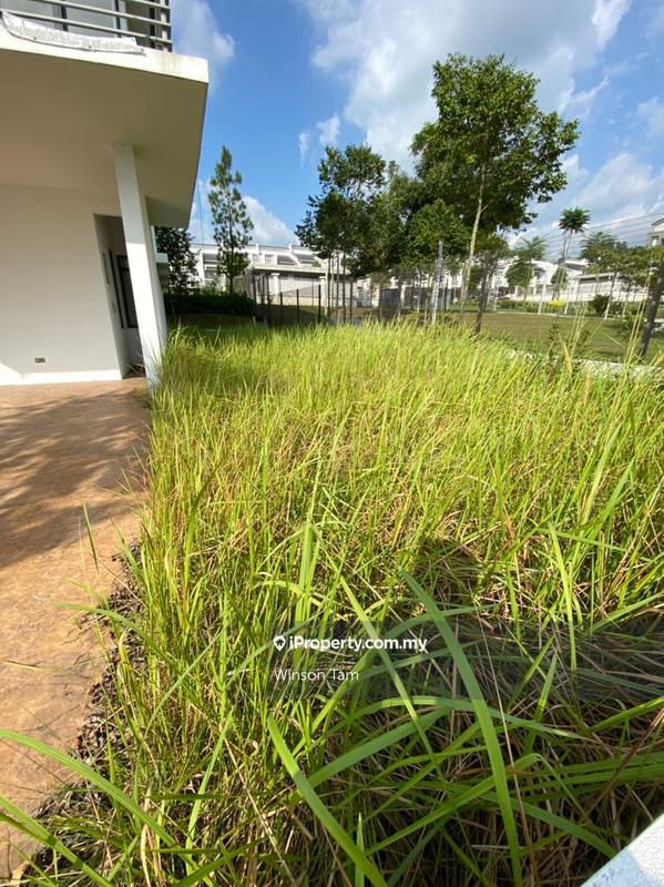 3-storey Terraced House for Sale in Lakeclub Parkhomes Rawang, Rawang by Winson Tam - iProperty.com.my