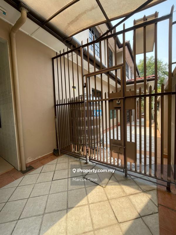 Rumah Pangsa untuk Dijual di Taman Selayang Utama oleh Marcus Chye - iProperty.com.my