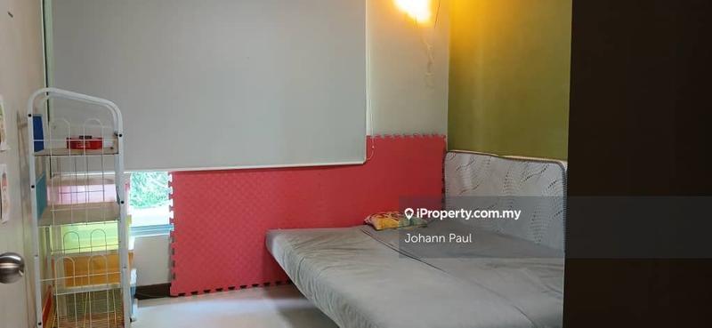 For Sale - Miami Green