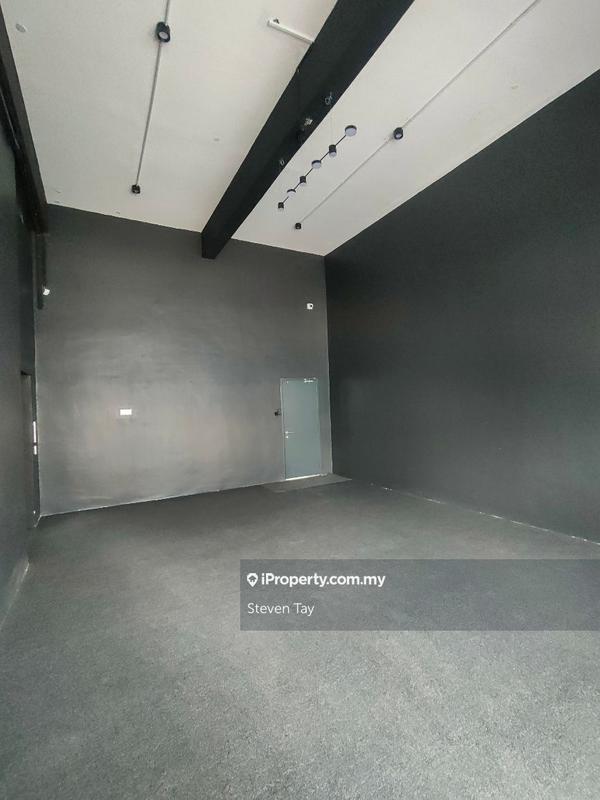 Semi-D Factory for Sale in Rawang Integrated Industrial Park, Rawang by Steven Tay - iProperty.com.my