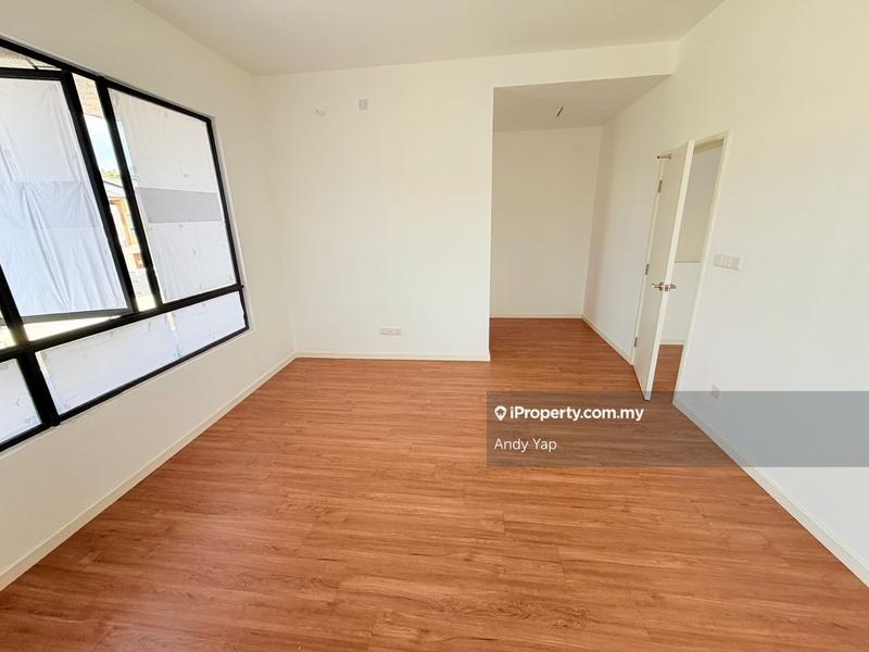 Rumah Teres untuk Dijual di Kota Emerald, Rawang oleh Andy Yap - iProperty.com.my