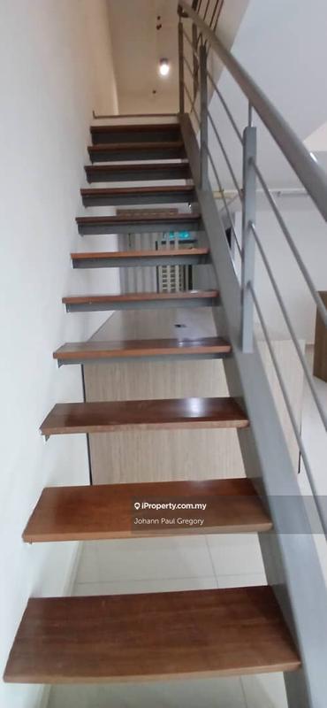 Service Residence for Sale in Pinnacle Petaling Jaya by Johann Paul Gregory - iProperty.com.my