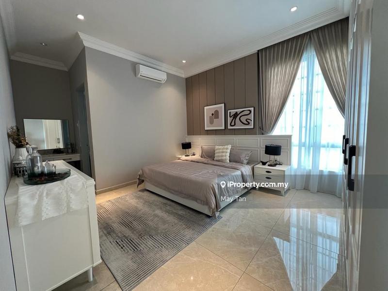 Bungalow House for Sale in Taman Parkland, Kluang by May Tan - iProperty.com.my