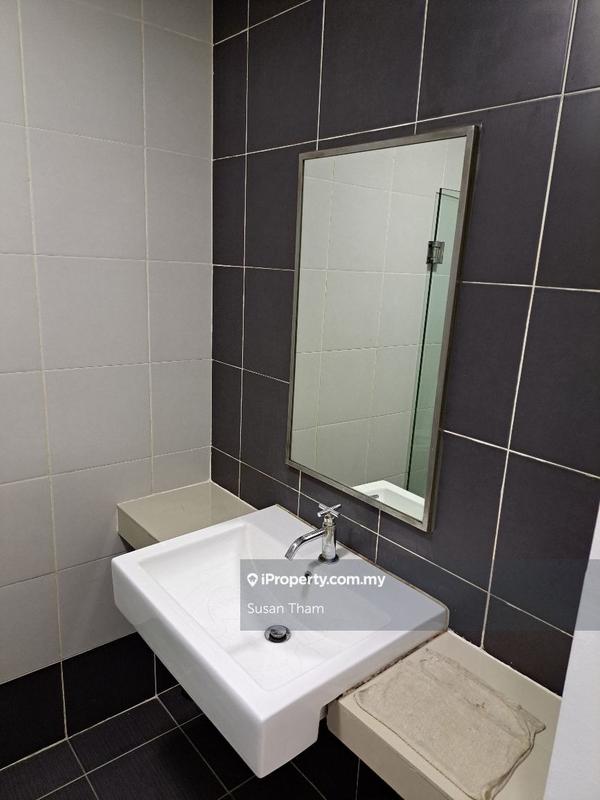 Service Residence for Rent in Centrestage Designer Suite by Susan Tham - iProperty.com.my