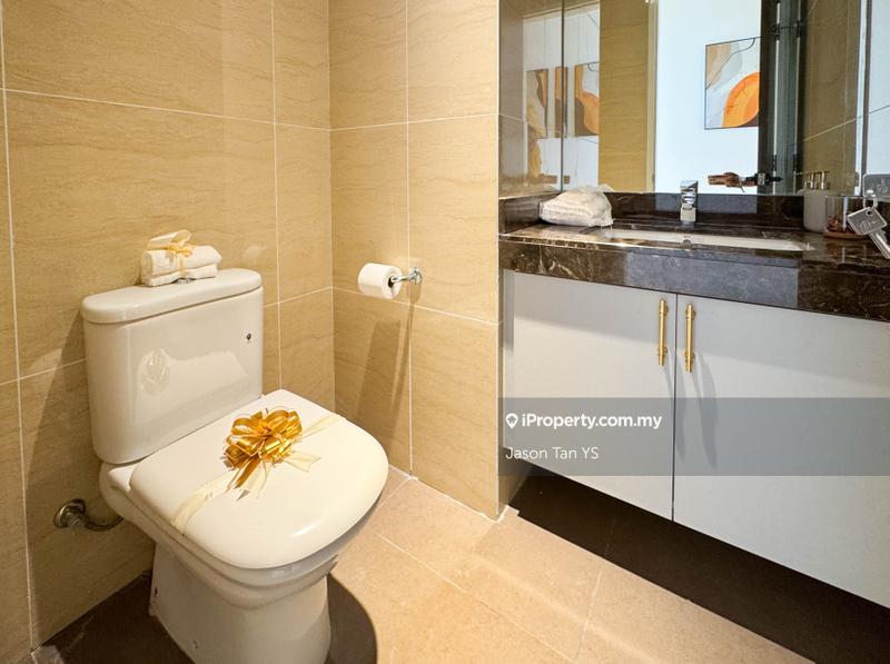 For Sale - D'Rapport