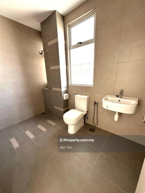 Rumah Teres 2-Tingkat untuk Dijual di Bandar Rimbayu, Telok Panglima Garang oleh Jen Tan - iProperty.com.my