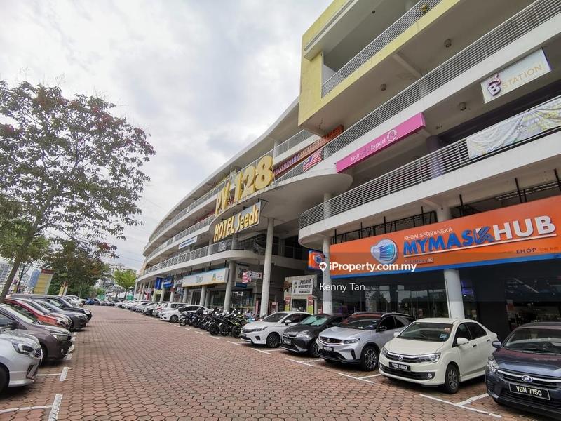 For Sale - 1.5 STOREY SHOPLOT | PV 128 SETAPAK | CORNER LOT | STRATEGIC LOCATION | HOT DEMAND