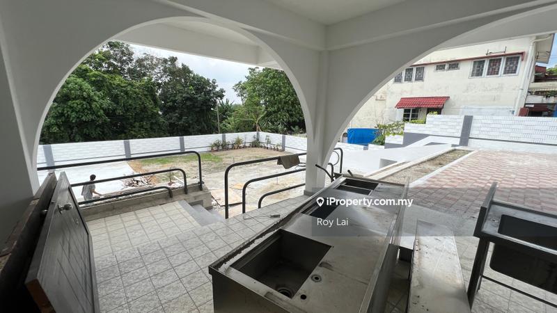 Banglo Komersial untuk Disewa di Taman Desa Ros Bungalow Taman Intan Commercial, Kajang oleh Roy Lai - iProperty.com.my