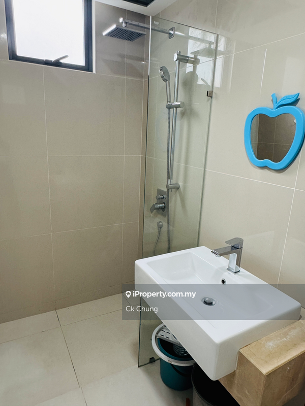 Kediaman Servis untuk Dijual di United Point (Residensi Berpadu) oleh Ck Chung - iProperty.com.my