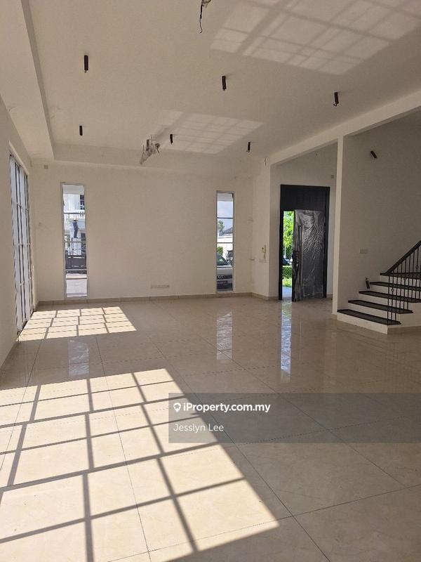 Bungalow House for Sale in Eco Majestic, Semenyih by Jesslyn Lee - iProperty.com.my