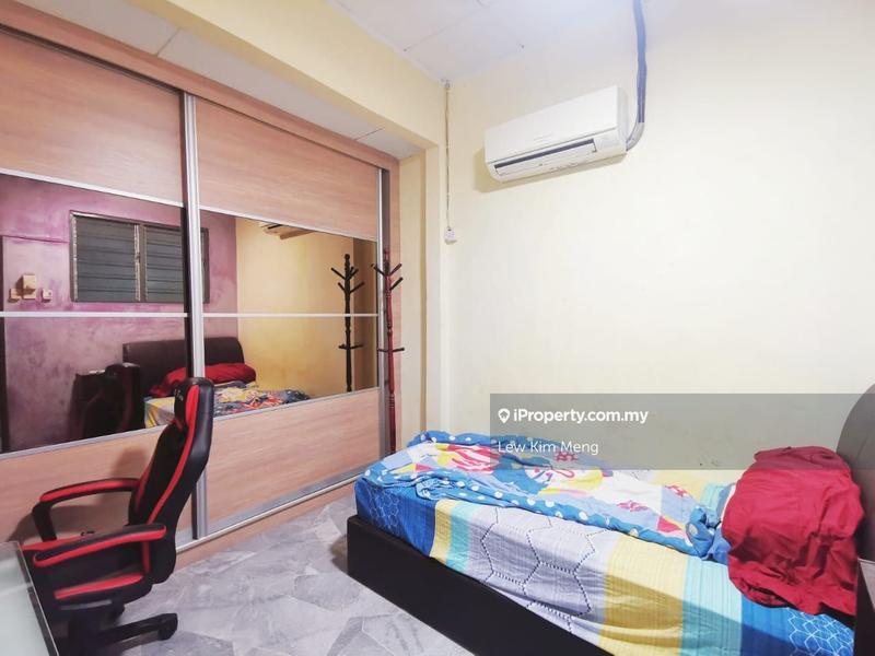 1.5-storey Terraced House for Sale in Bandar Sri Damansara, Selangor by Lew Kim Meng - iProperty.com.my