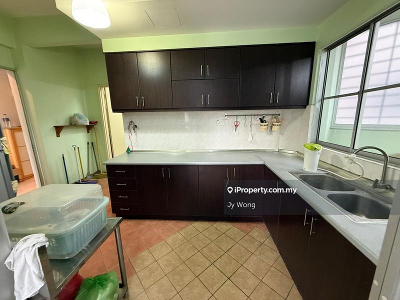 Condominium for Sale in La Vista Condominiums by Jy Wong - iProperty.com.my