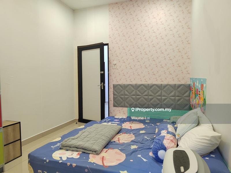 Rumah Teres 2-Tingkat untuk Dijual di Kampung Baru, Semenyih oleh Wayne Lai - iProperty.com.my