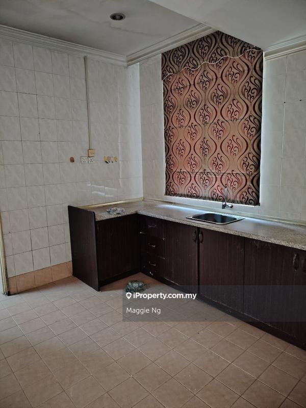 Bungalow House for Sale in Saujana Akasia, Sungai Buloh by Maggie Ng - iProperty.com.my