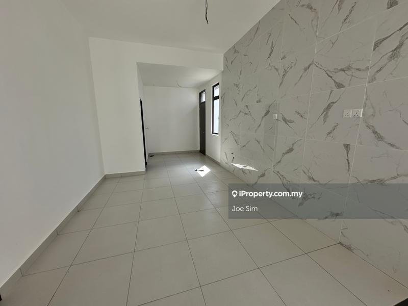 Cluster House for Sale in Bandar Cemerlang, Ulu Tiram by Joe Sim - iProperty.com.my